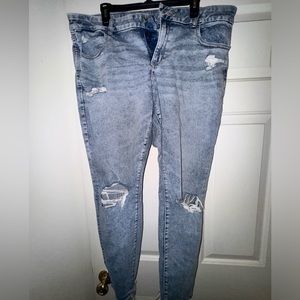 American Eagle- Curvy Next Level Jegging